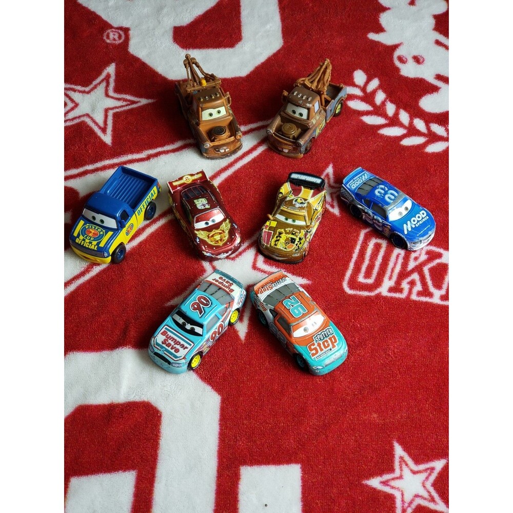 Disney Pixar Mattel Die-cast Cars Miguel Camino, Mater ,Mood Springs And Friends